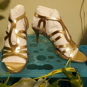 Vince Camuto gold high heel sandals Women's 9
